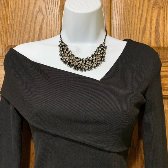 Black Asymmetrical Long Sleeve Stretch Knit Top XS - Picture 3 of 6